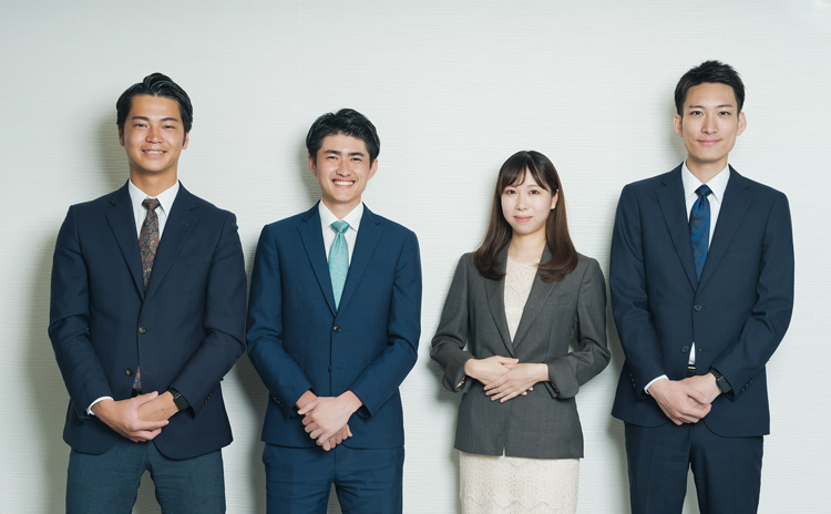 採用情報
